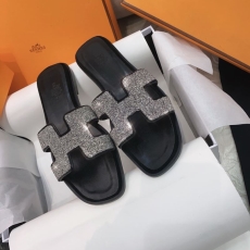 Hermes Slippers